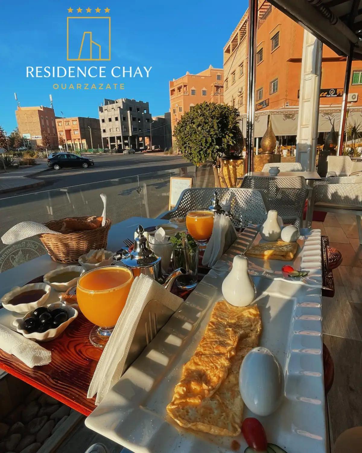 Chay - Appartements A Ouarzazate Buitenkant foto