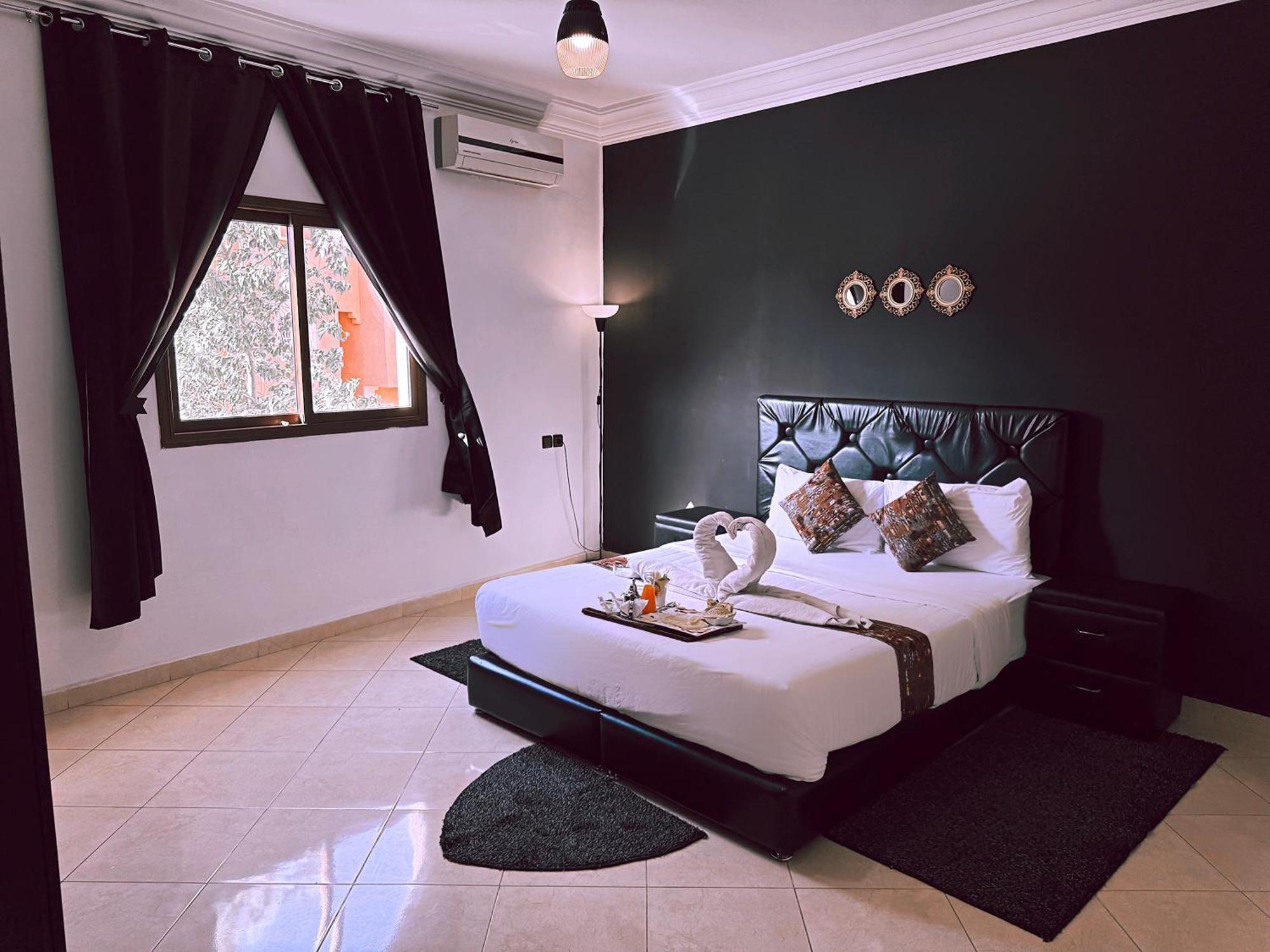 Chay - Appartements A Ouarzazate Buitenkant foto
